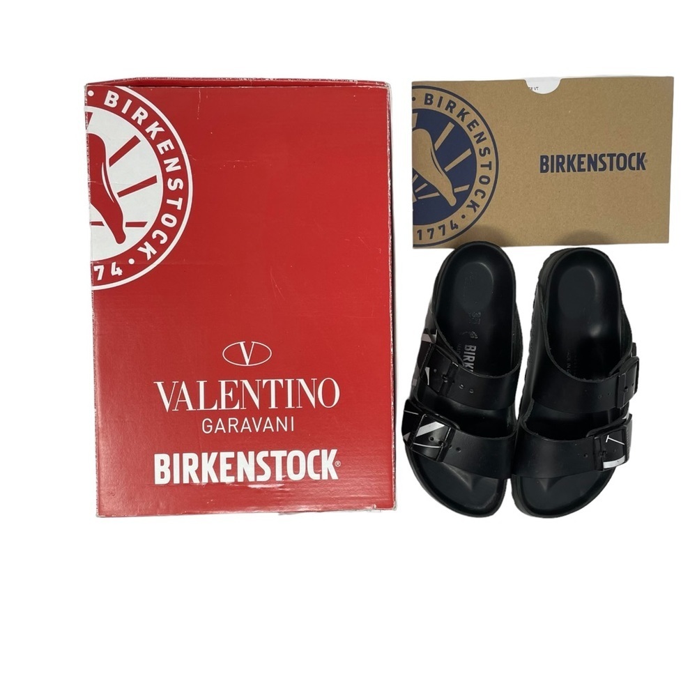 𝅺Birkenstock X Valentino Garavani Leather Sandal Black - Picture 8 of 8